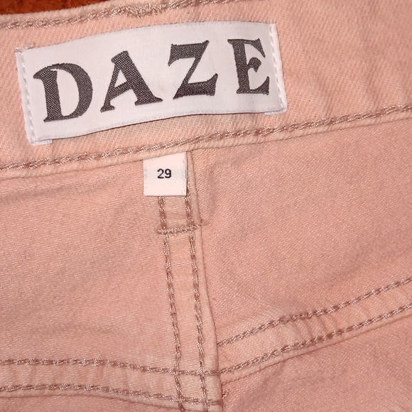 DAZE Soho High Rise Ankle Flare Jeans in Rosewater Pink NWT 29 - Picture 7 of 8